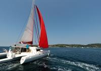 multicoque voilier neel 45 poupe
